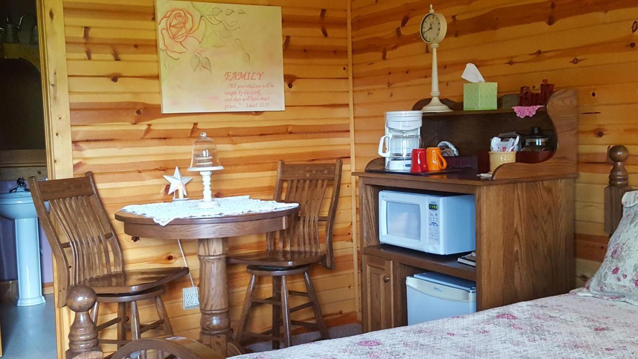 Amish Blessings Cabins Millersburg Exteriör bild